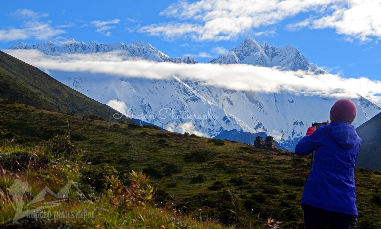 best time for trekking in nepal 3 pass