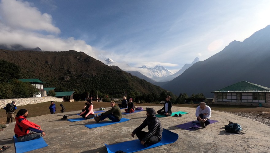 15 days short everest yoga trek