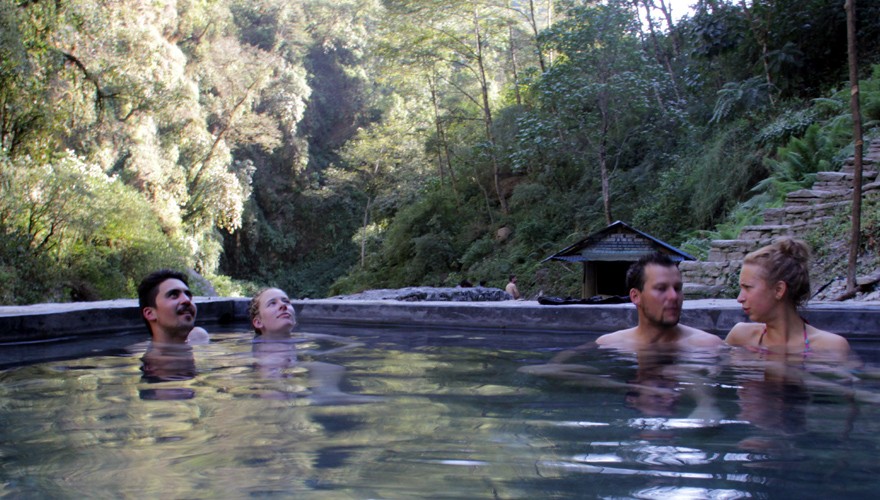 annapurna base camp trek hot spring