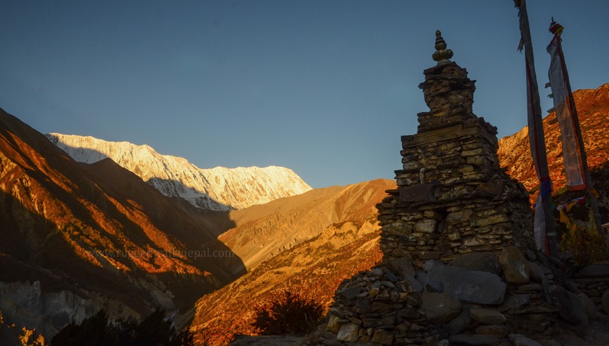 annapurna circuit trek poonhill