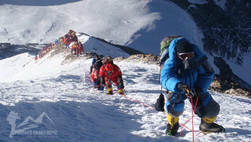 everest climbing fees permits