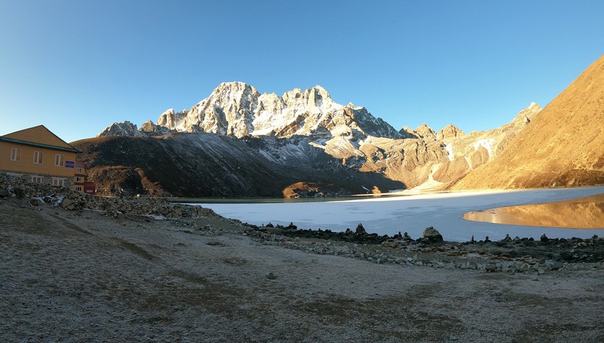 gokyo lakes in the evening sunset