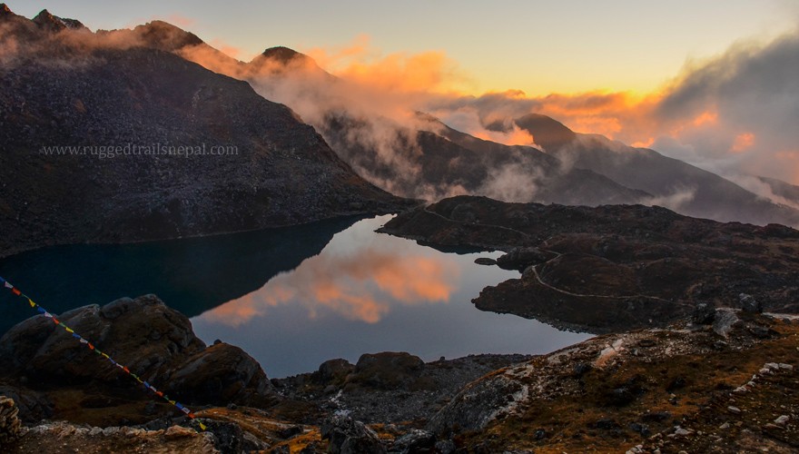 gosainkunda langtang trek