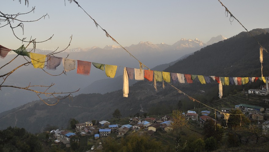 helambu chisapani trek