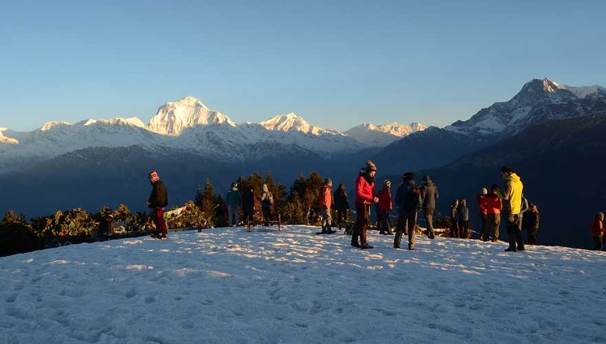 luxury ghorepani ghandruk trek in winter