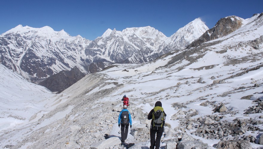 manaslu circuit trek