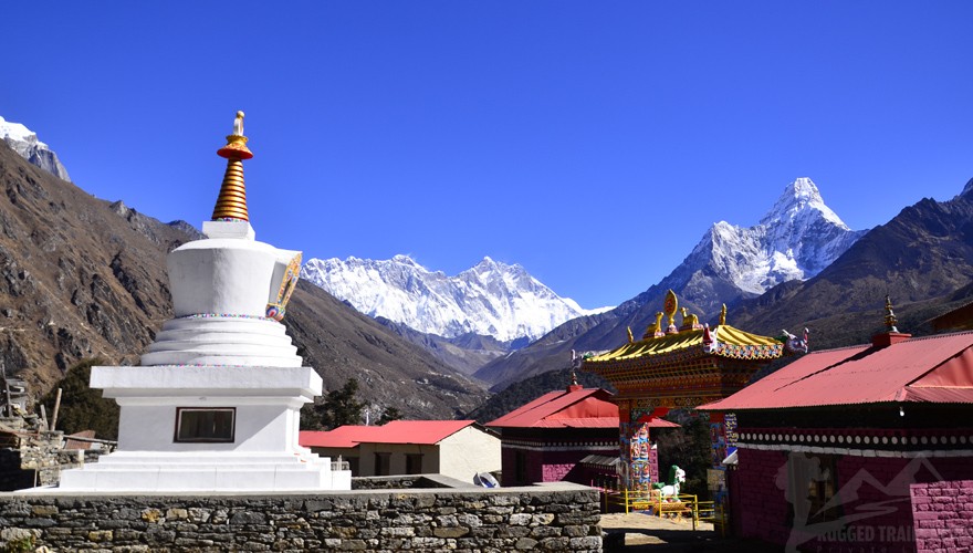 monastery trek in nepal