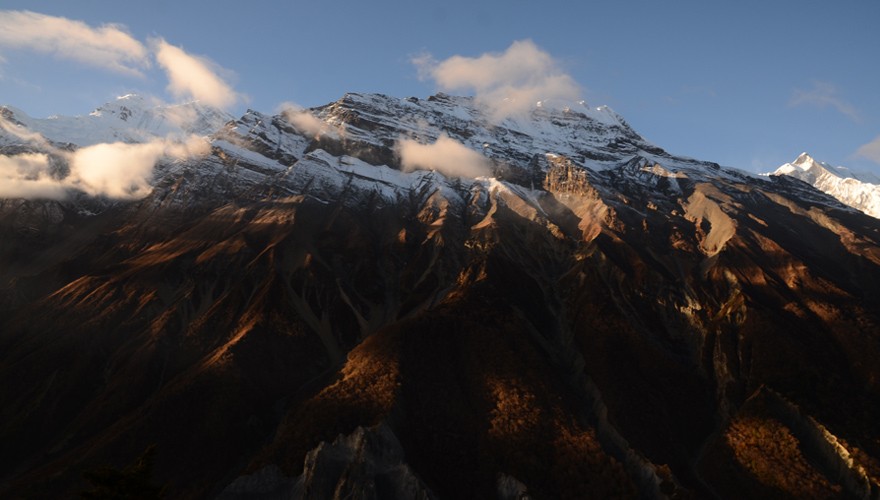 nepal peak climbing pisang peak