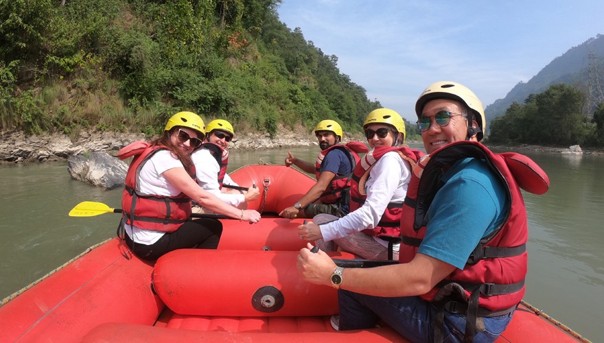 rafting in nepal