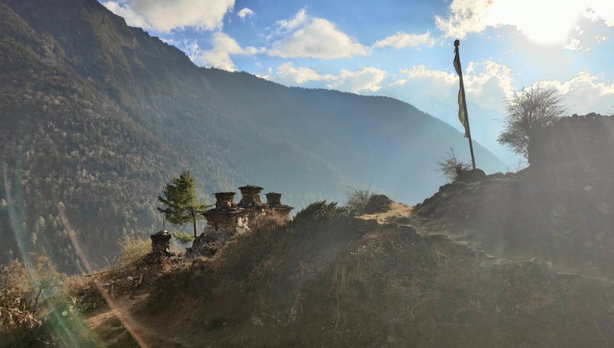 chortens and old mane walls tsum valley trek