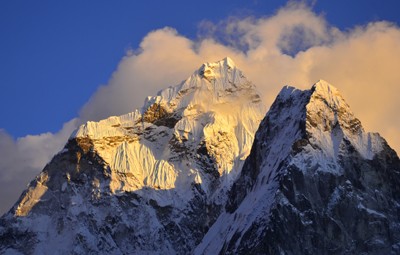 ama dablam climbing