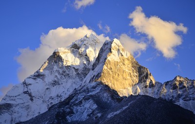 everest base camp trekking