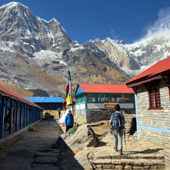 ghorepani poon hill annapurna base camp trek