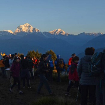 ghorepani trekking poon hill sunrise view