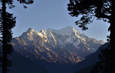 langtang gosaikunda helambu trekking