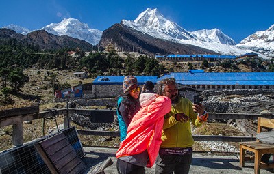 manaslu circuit trek