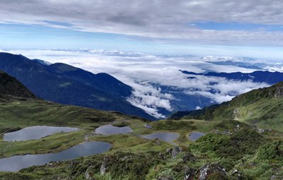 panch pokhari trekking