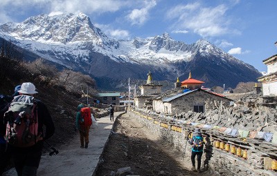 short manaslu circuit trek
